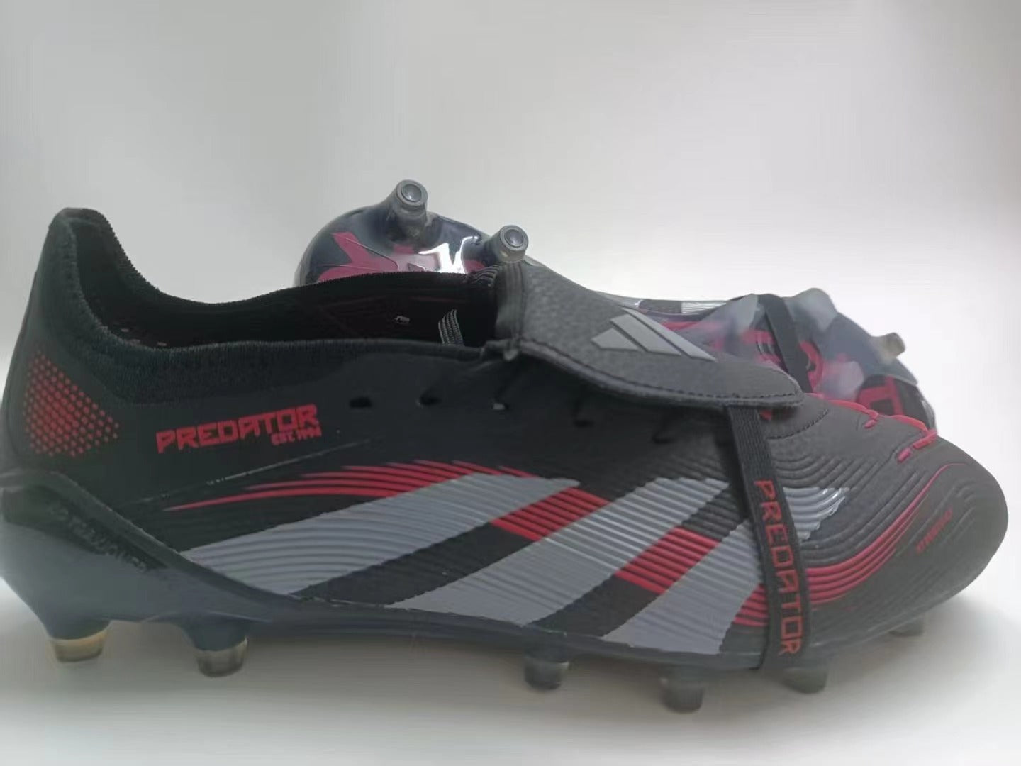 Chuteiras Adidas Predator 25